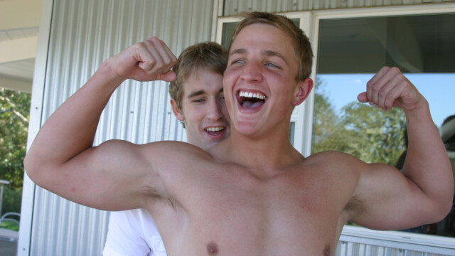 Outdoor Blowjob: Worship Me Bitch with Marcus Mojo and Mason Wyler
